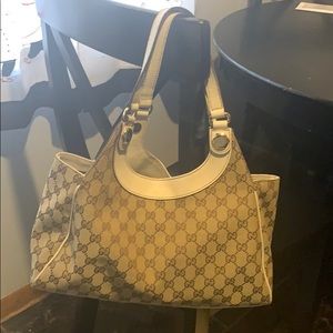 Authentic GUCCI Monogram Tote Shoulder Bag ❤️❤️